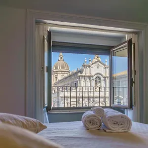 Panzió La Finestra Sul Duomo, Catania